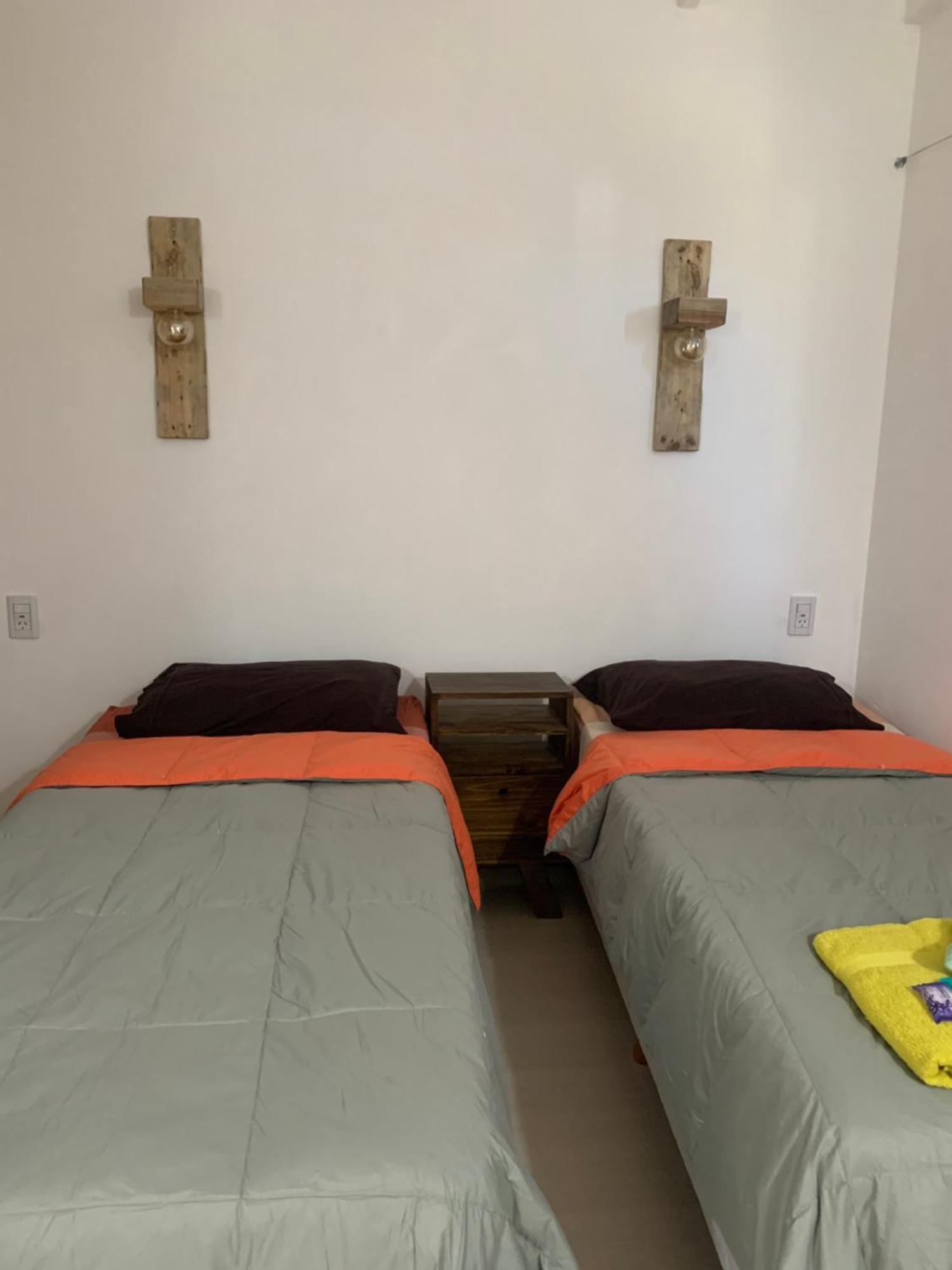 Guanaca Lodge El Chalten Room photo